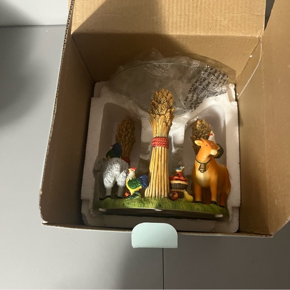 PartyLite Winding Lane Aroma Warmer - Picture 16 of 16